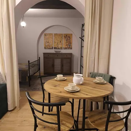 Loft Pod Starym Kasztanem *