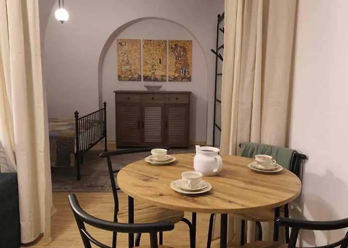 Loft Pod Starym Kasztanem *